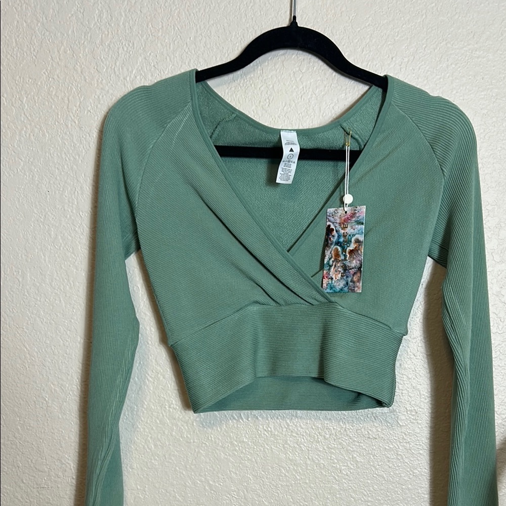 Balance Athletica Sage Green Long Sleeve Blouse